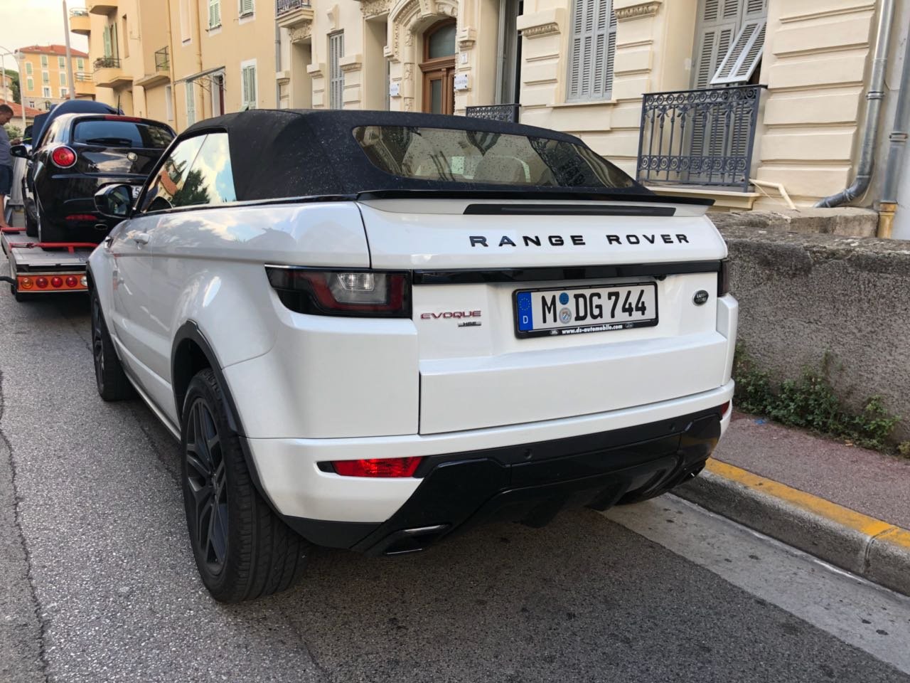 Land Rover Evoque — photo 3